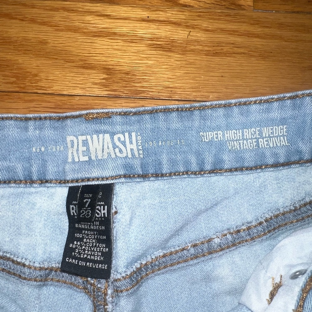Rewash High Rise Lightwash Ripped Jean Shorts - Picture 2 of 3